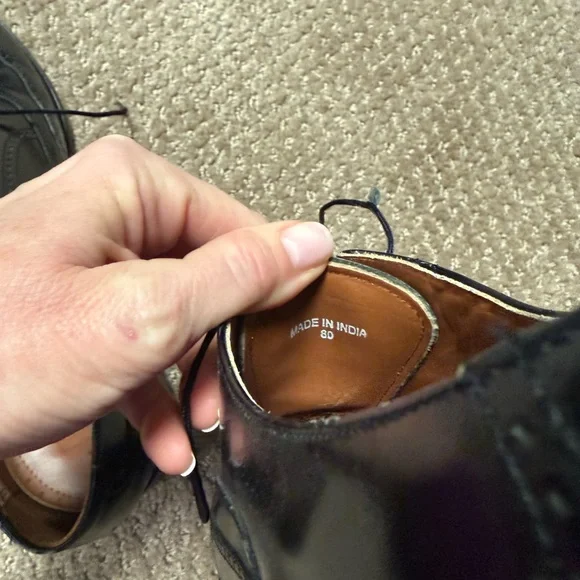 Johnston & Murphy Classic Black Leather Men's Dress Shoes - Picture 7 of 8